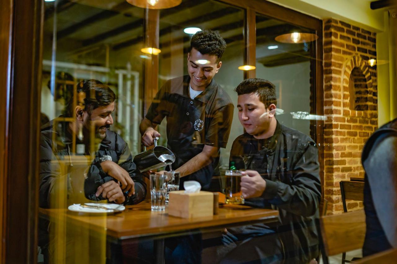 传统住宿-精品酒店 Lalitpur 外观 照片
